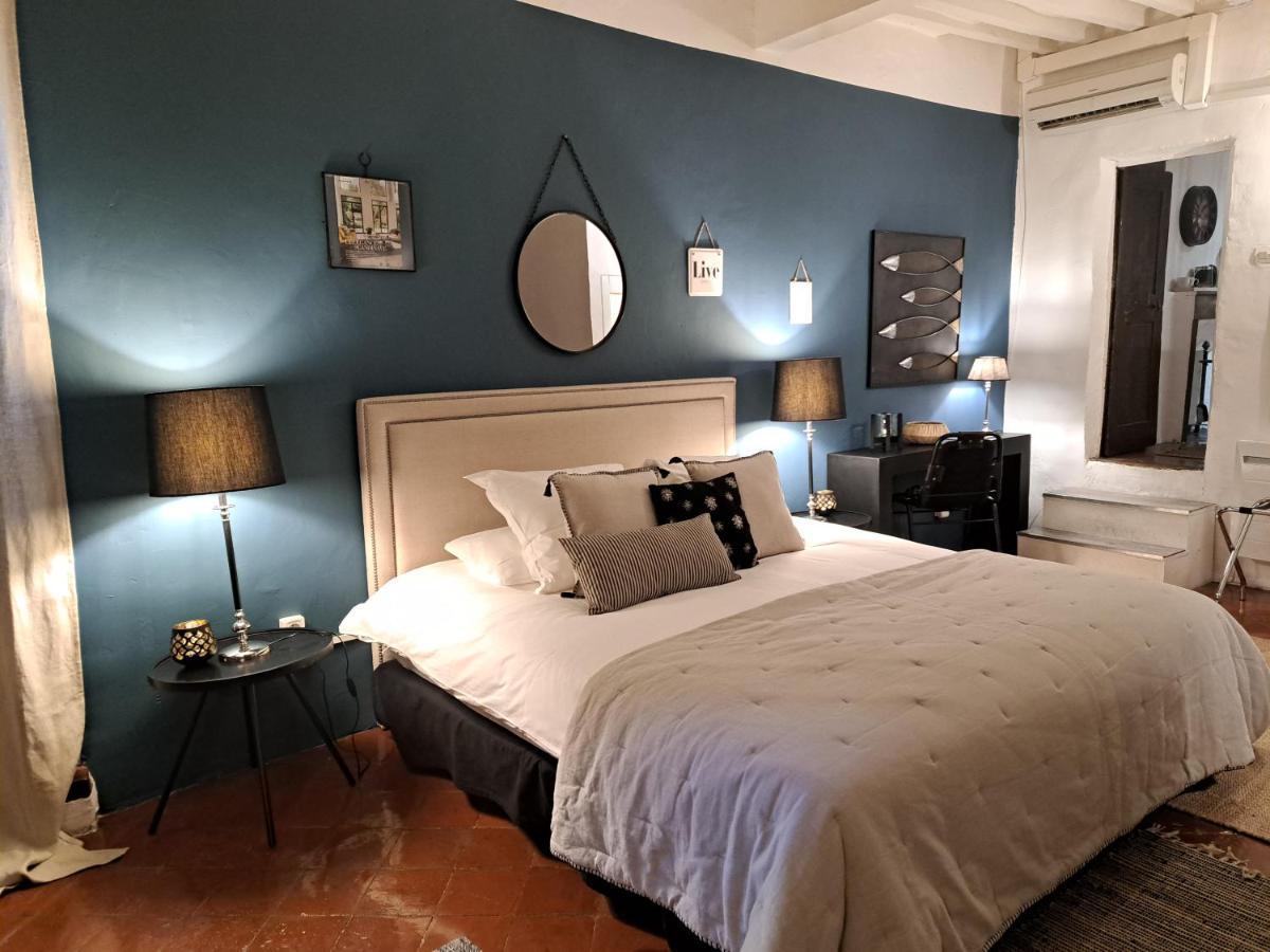 Hotel Le Patio De Sophie 锡斯特龙 外观 照片