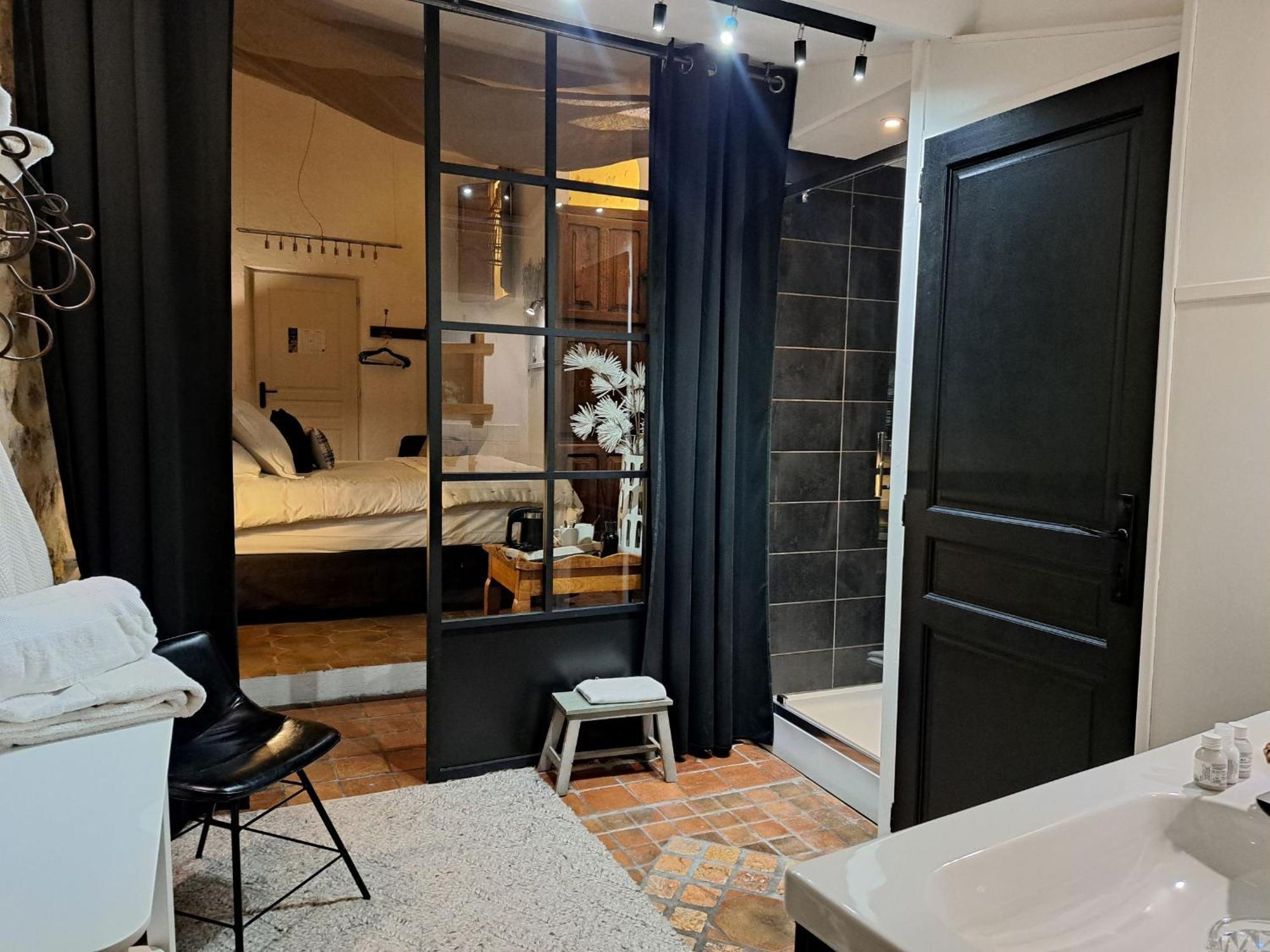 Hotel Le Patio De Sophie 锡斯特龙 客房 照片