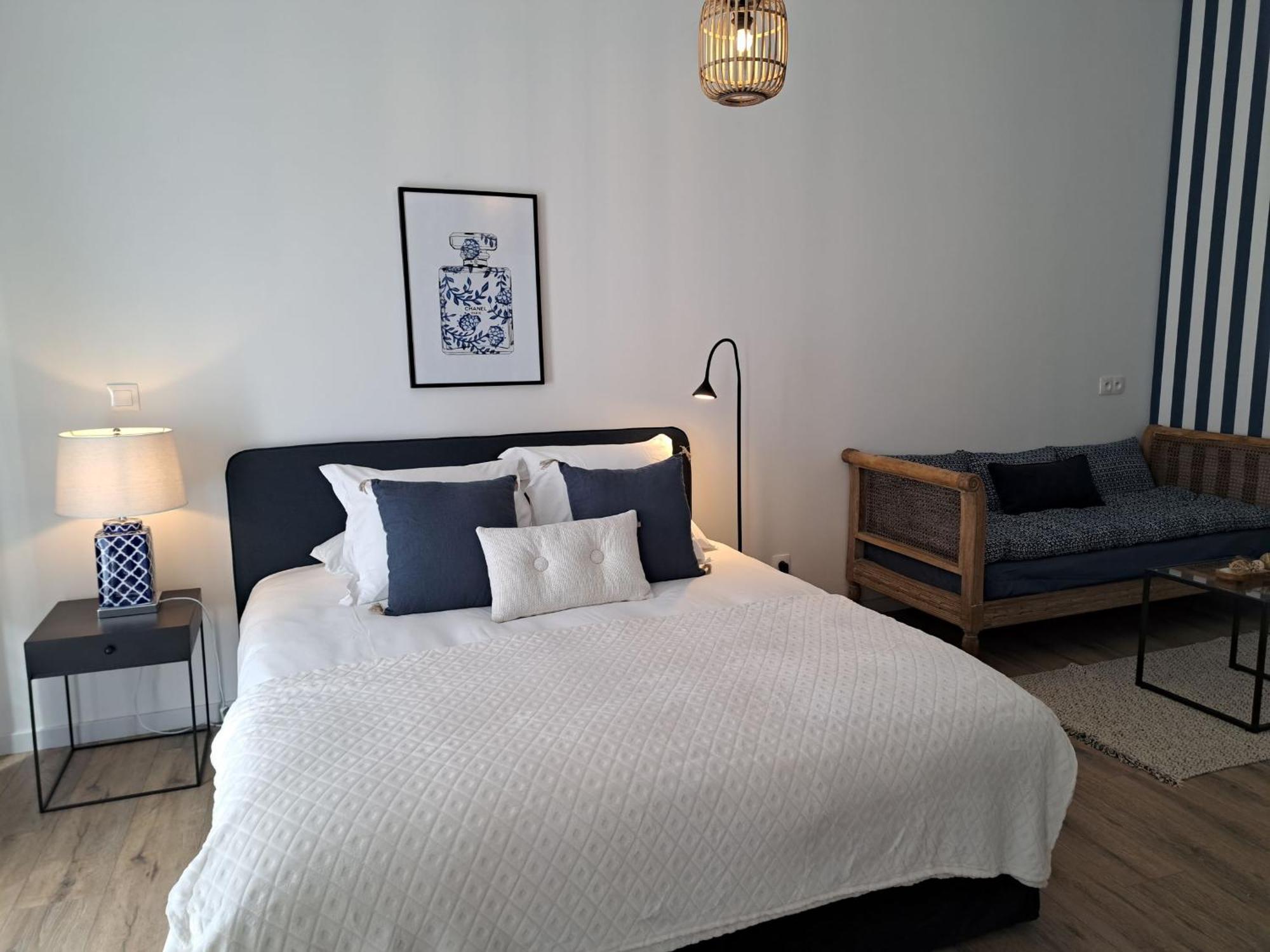 Hotel Le Patio De Sophie 锡斯特龙 客房 照片