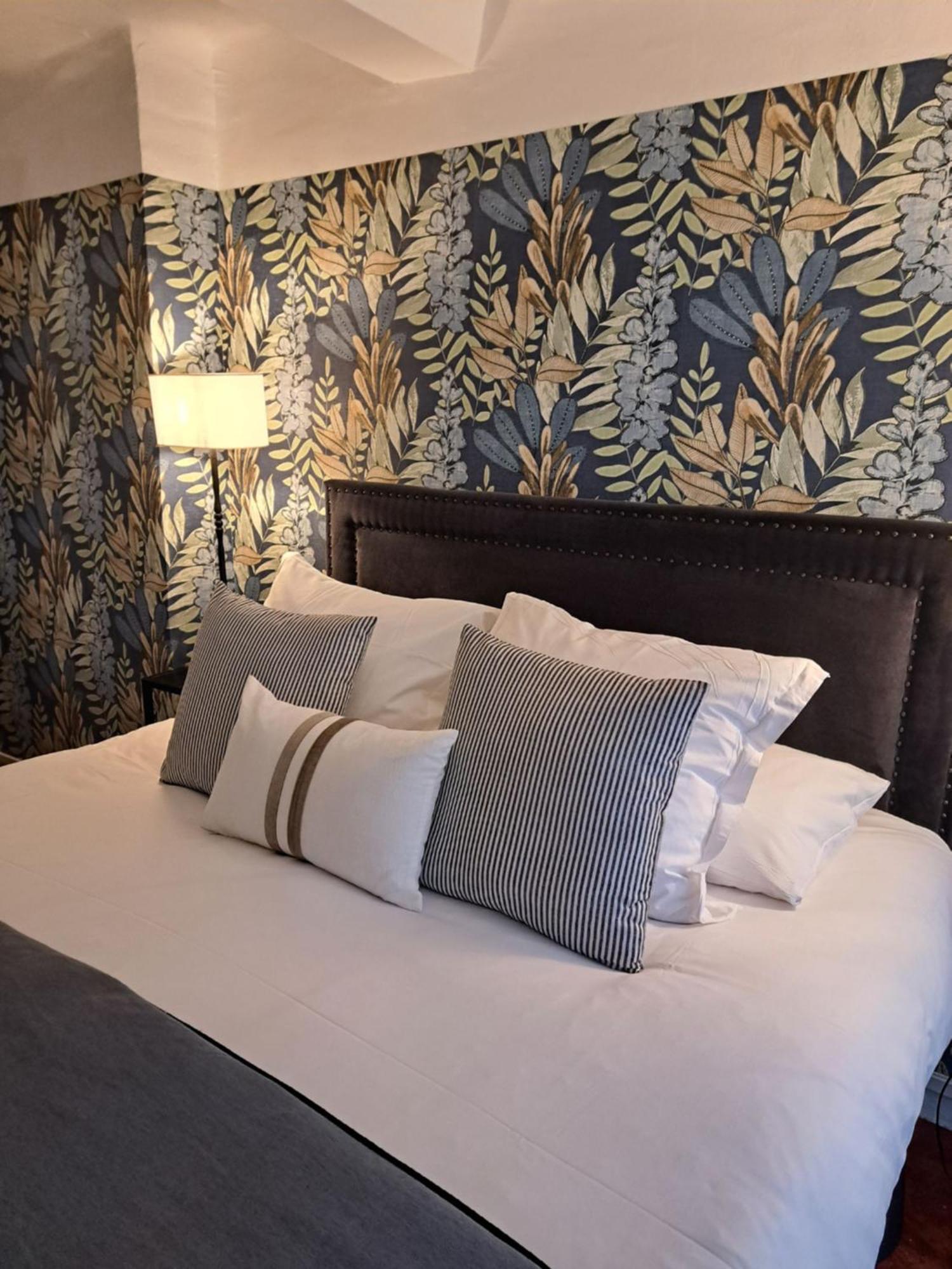 Hotel Le Patio De Sophie 锡斯特龙 外观 照片