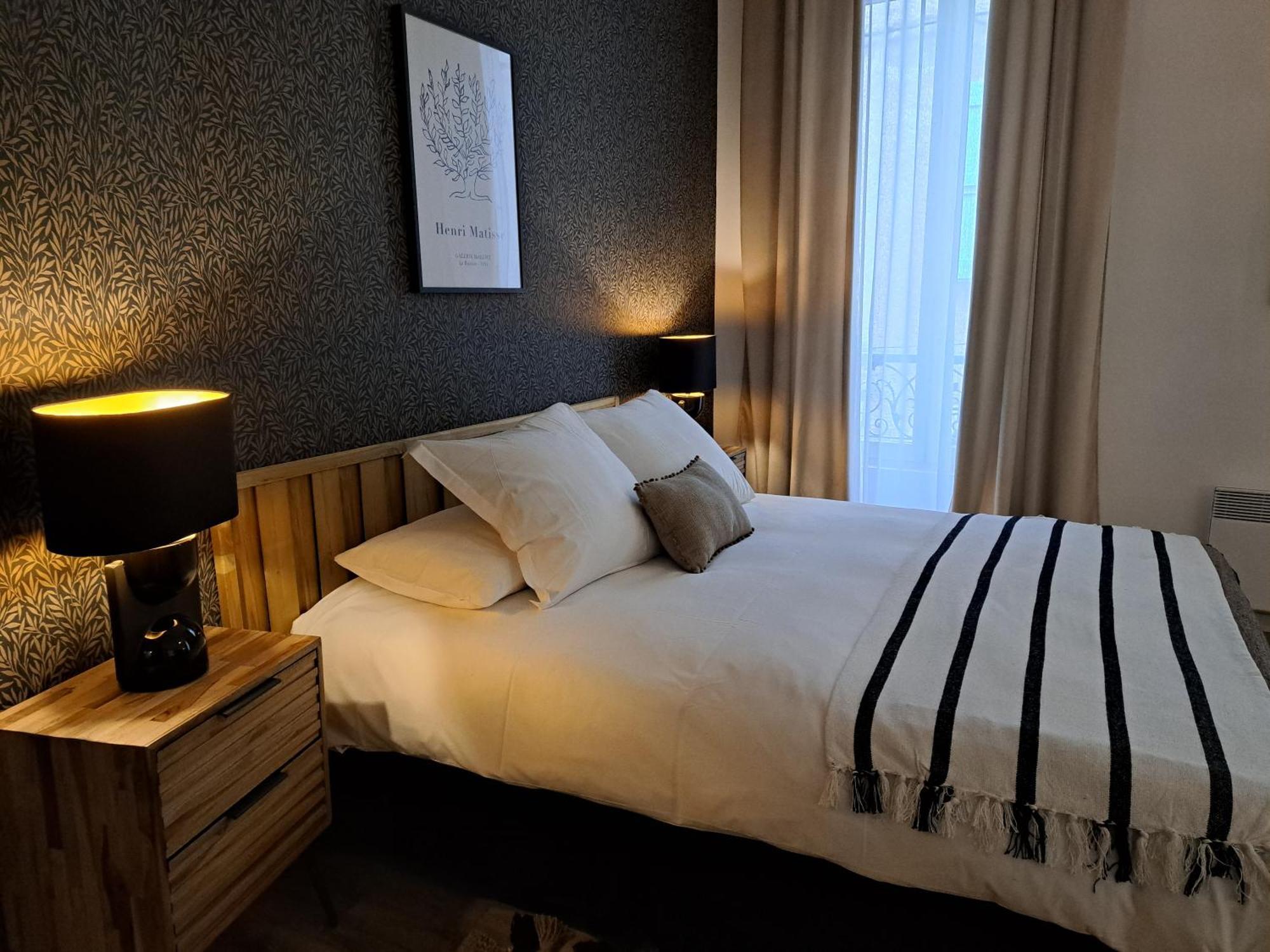 Hotel Le Patio De Sophie 锡斯特龙 客房 照片
